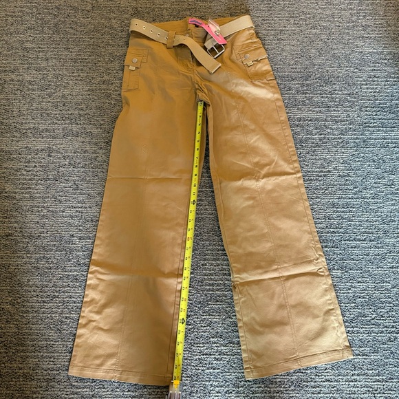 Edikted low rise straight leg cargo trousers with eyelet belt - Picture 5 of 6